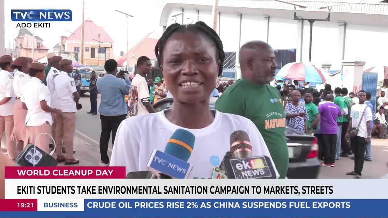 Ekiti Students Take Environmental Sanitation Campaign To Markets, Streets