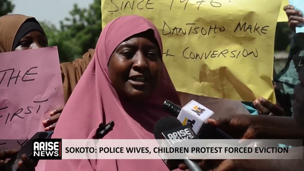 SOKOTO: POLICE WIVES, CHILDREN PROTEST FORCED EVICTION