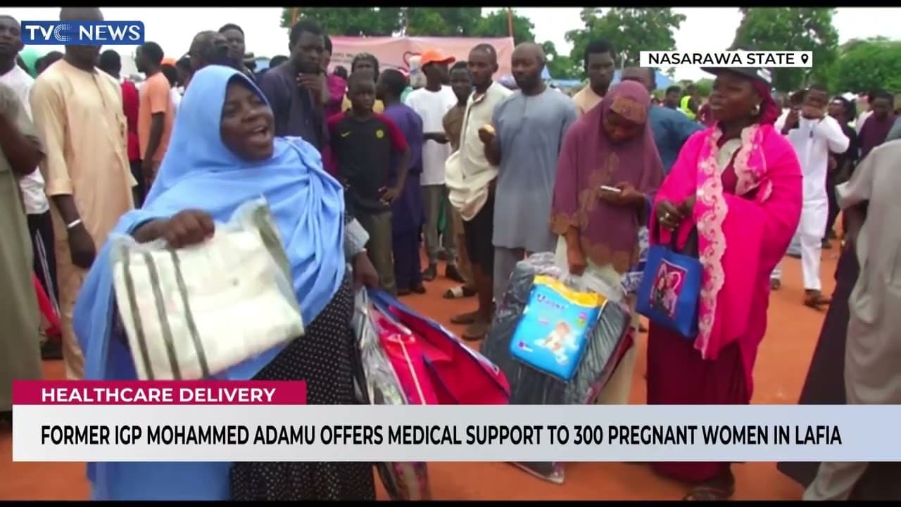 Former IGP Mohammed Adamu Offers Medical Support To 300 Pregnant Women In Lafia