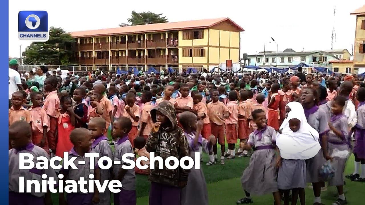 Bariga LCDA Chairman Distributes Learning Materials To Pupils