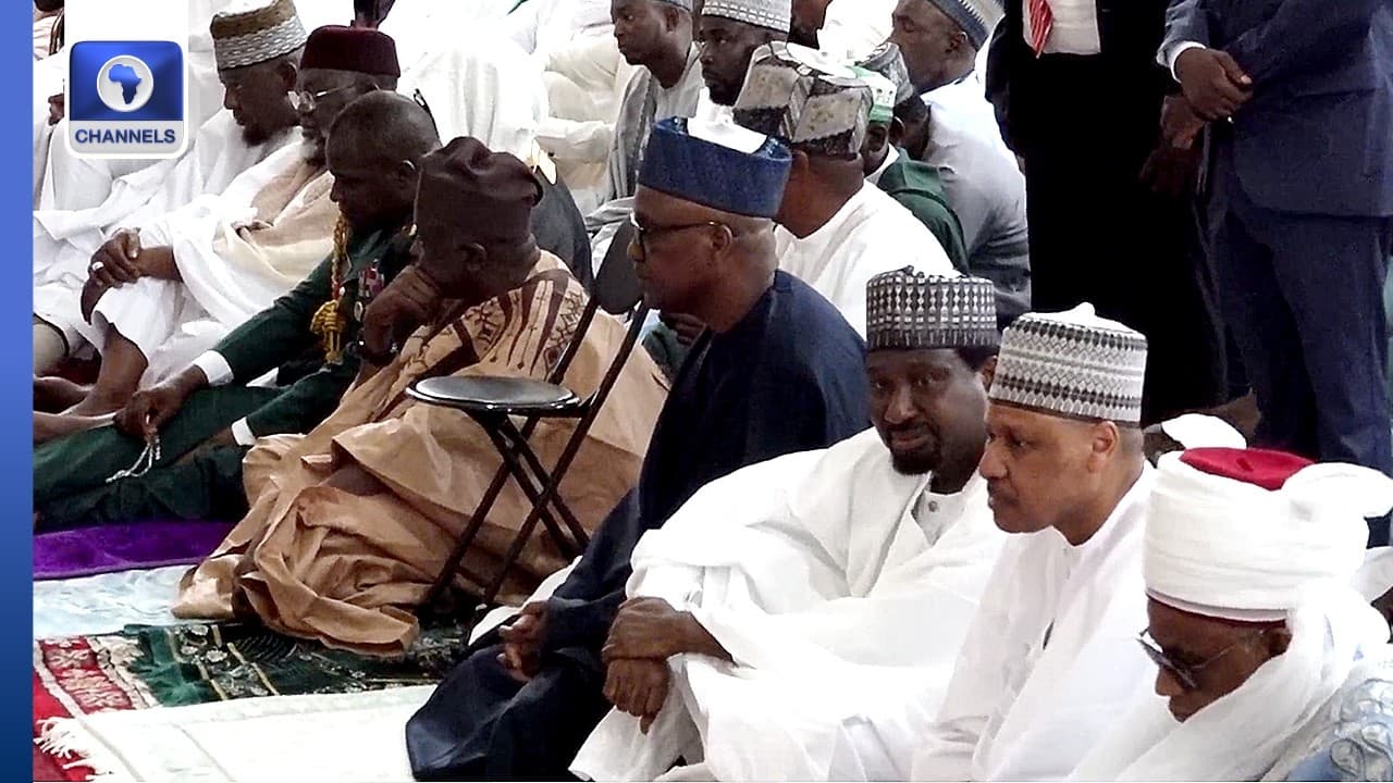 'Do Not Despair', Tinubu Urges Nigerians During Independence Day Prayer
