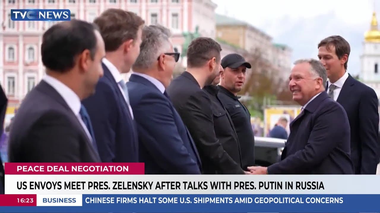 US Envoys Meet President Zelensky After Talks With President Putin in Russia