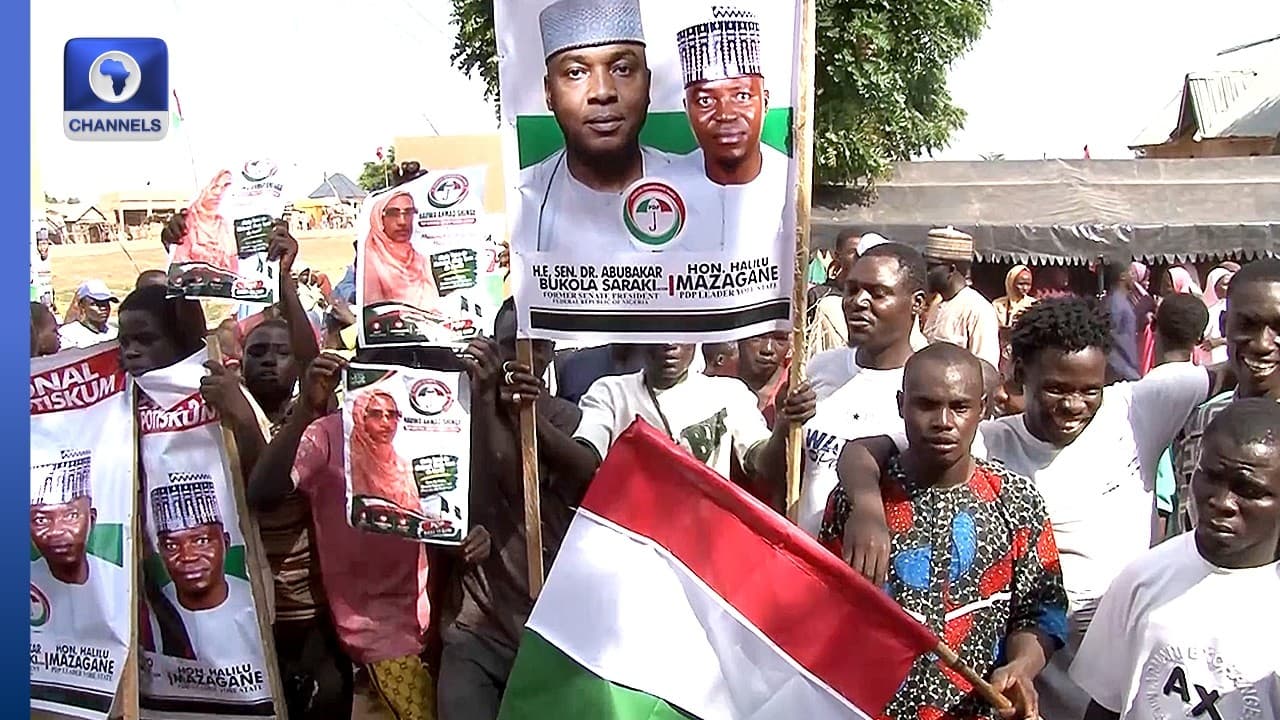 Yobe PDP Recieves 4,800 Defectors From ADC, APC, Others