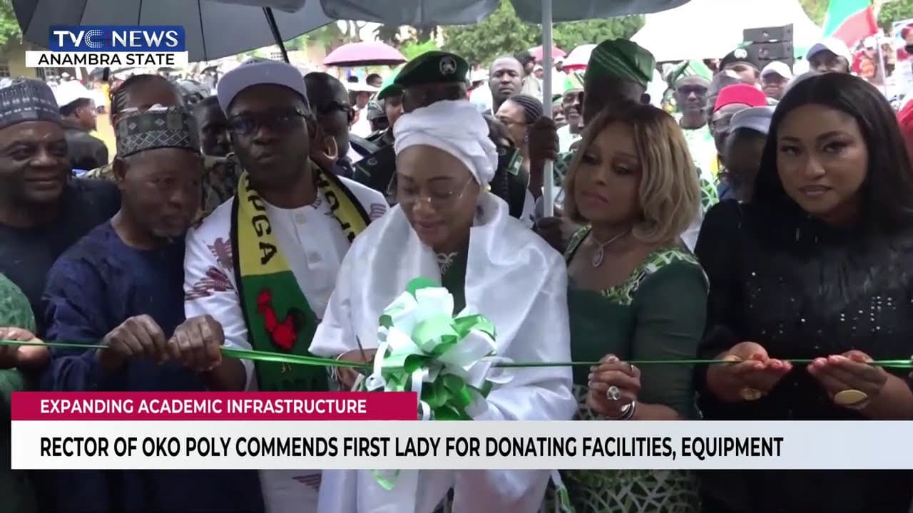 Rector Of Oko Poly, Anambra Commends First Lady For Donating Facilities, Equipment