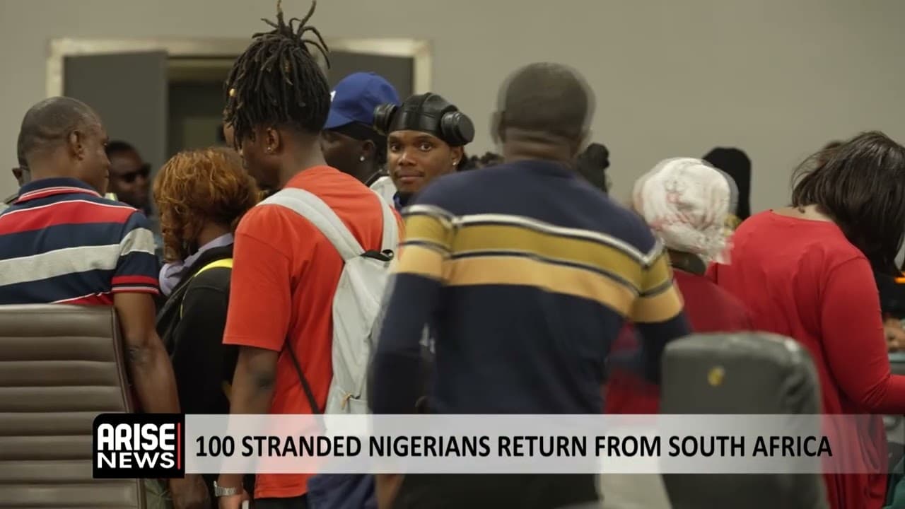 100 STRANDED NIGERIANS RETURN FROM SOUTH AFRICA