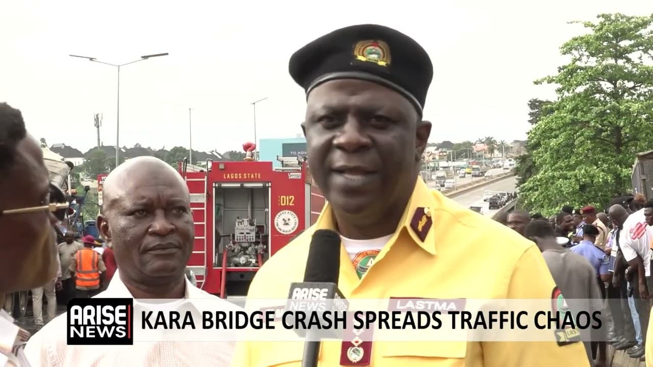 KARA BRIDGE CRASH SPREADS TRAFFIC CHAOS