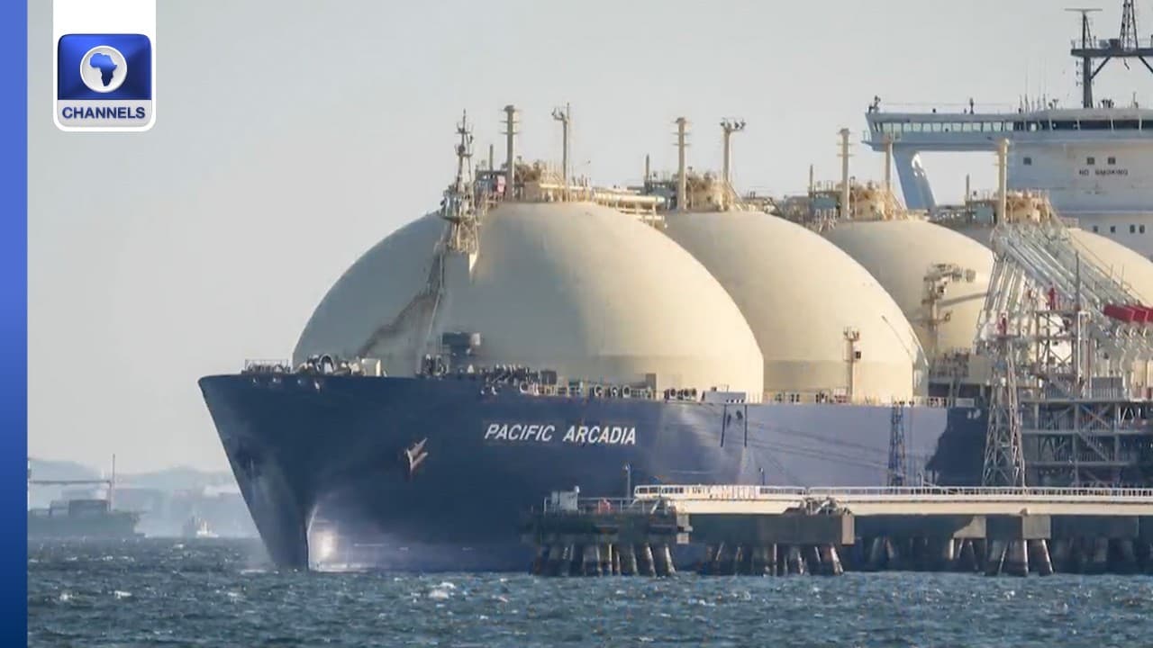 Oil Falls Below $100 On Hormuz Hopes